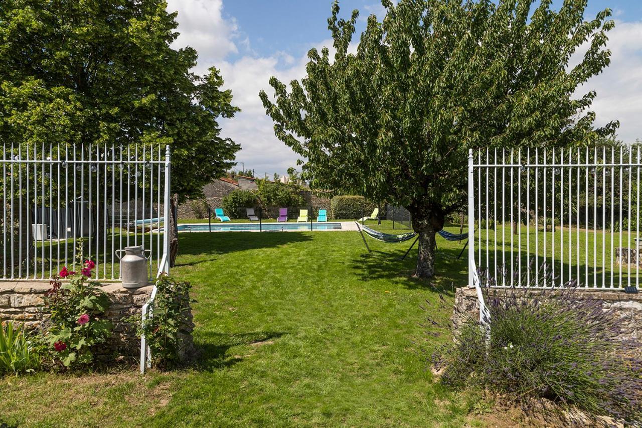 Chaille-Les-Marais L'Enclos Bleu, Gite - Marais Poitevin Avec Piscine Chauffee מראה חיצוני תמונה